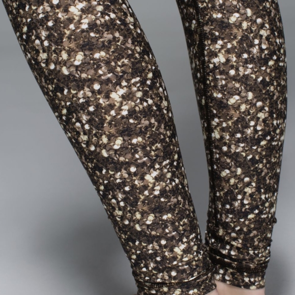 Lululemon Shine Tight (Roll Down) Shimmy Shimmer Multi like new - Picture 9 of 13